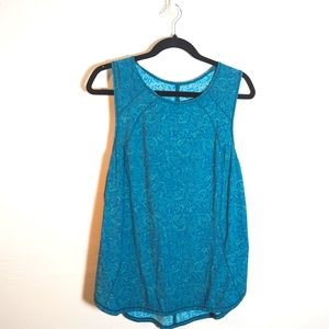 Lulu lemon turquoise blue athletic tank with back cutout.